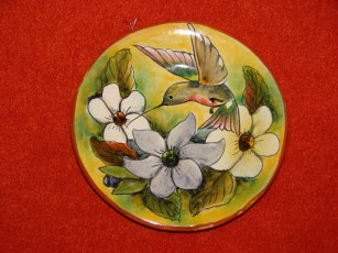 Mayolica hummingbird plate