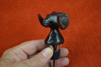 Whale wine stopper